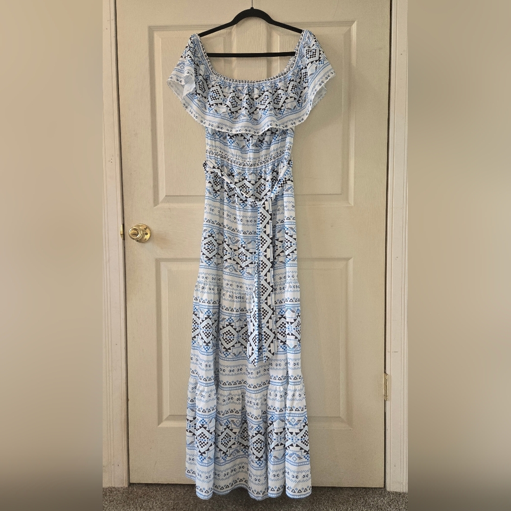 Flying Tomato Elegant Blue and White Patterned Dress Sz Medium - Picture 1 of 7